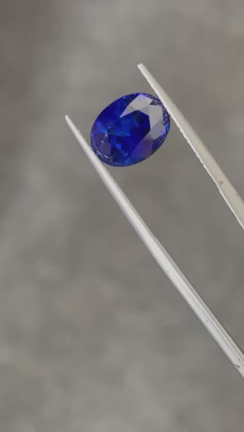 Blue Sapphire Royal Blue 5.18crt