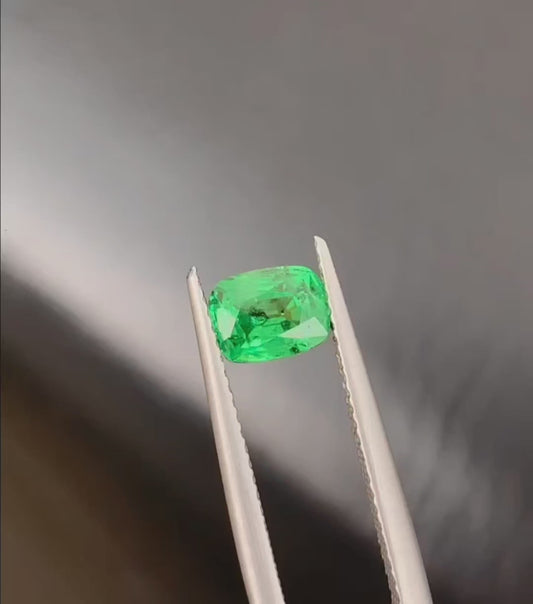 Tsavorite