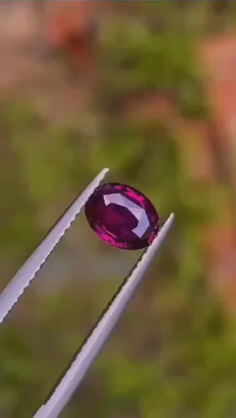 Pink Sapphire natural Oval  Cut 5.74crt
