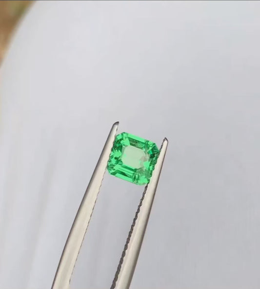 Tsavorite